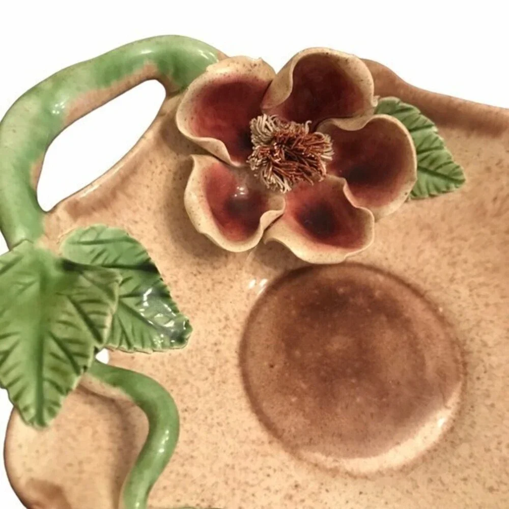 Vee Jackson‎ Beautiful Pink Magnolia Flower Plate With Green Leaves Vintage